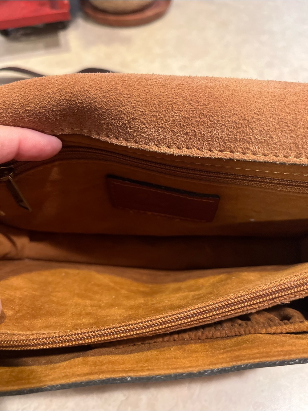 Patricia Nash ~ Like New 
Floral Leather Crossbody Bag in Brown and Burgundy - Picture 6 of 13